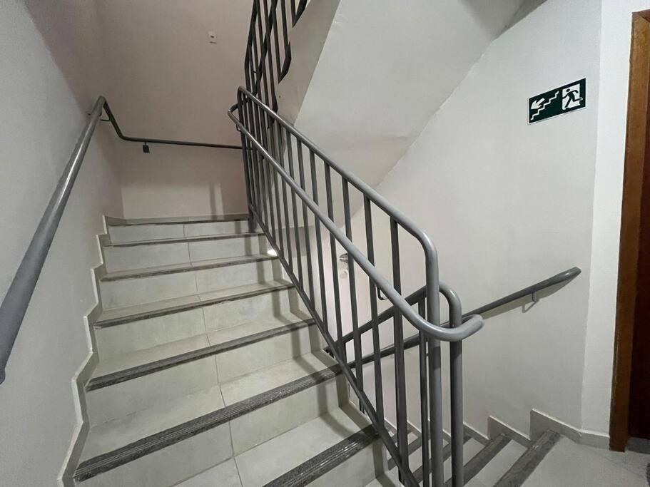Apt No Santa Monica Proximo Ao Patio Sabia, Ufu Uberlandia Exterior photo